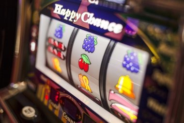 Weekly cashback calculation showing Spadegaming slot wagers contributing to tier multiplier